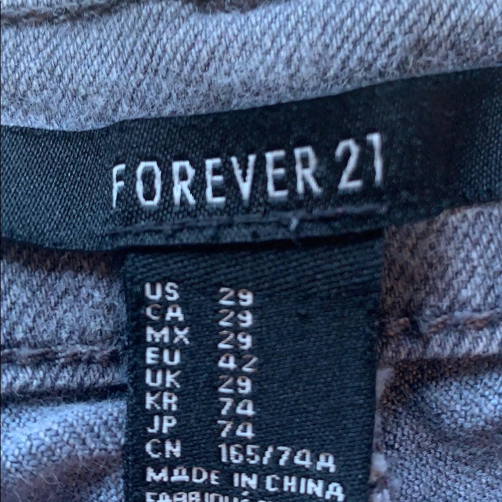 Gray Jeans - Picture 3 of 3